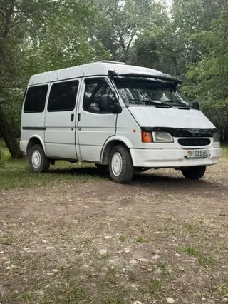 Ford Transit: 1995 г., 2.5 л, Механика, Дизель, Фургон