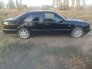 Mercedes-Benz E-Class: 1998 г., 3.2 л, Автомат, Бензин, Седан