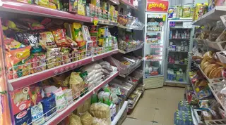 Требуется продавец-консультант в продуктовый магазин