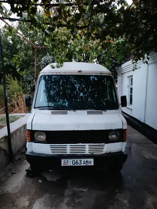 Автобус, Mercedes-Benz