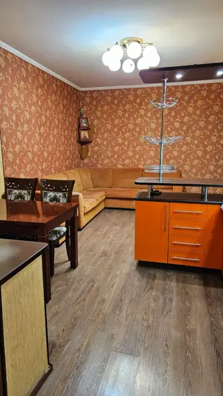 1 комната, 38 м², Аламедин-1 мкр 105 серия, 1 этаж