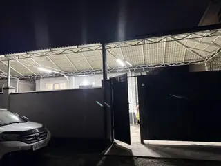 4 комнаты, 100 м², Бишкек, Пишпек Собственник