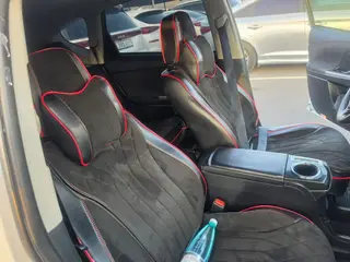 Toyota Prius V: 2018 г., 1.8 л, Автомат, Гибрид, Универсал