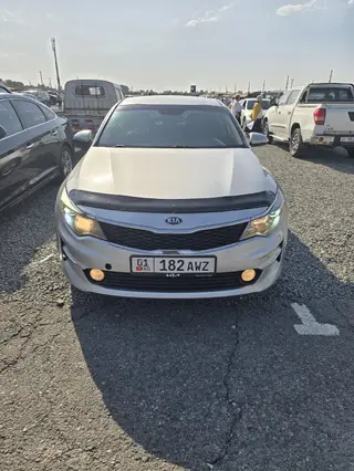 Kia K5: 2016 г., 2 л, Автомат, Газ, Седан