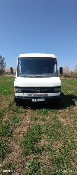 Mercedes-Benz : 1987 г., 3.8 л, Механика, Дизель, Фургон