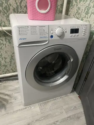Стиральная машина Indesit Innex с фронтальной загрузкой