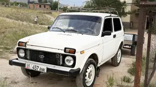 ВАЗ (ЛАДА) 4x4 Нива: 2000 г., 1.5 л, Механика, Бензин, Внедорожник