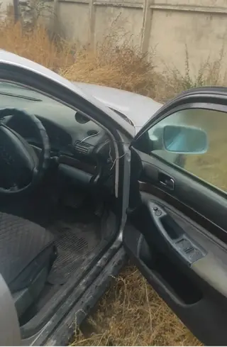 Audi A4: 2000 г., 2.6 л, Автомат, Бензин, Седан