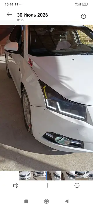 Chevrolet Cruze: 2012 г., Механика, Седан