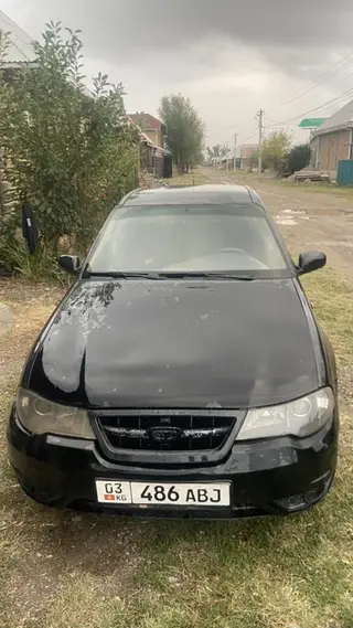 Daewoo Nexia: 2010 г., 1.6 л, Механика, Бензин, Седан