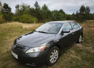 Toyota Camry: 2007 г.