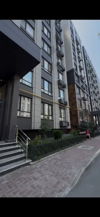 3 комнаты, 97 м², 8 этаж