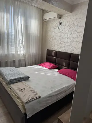 В городе Ошсдам квартиру по суточноночь,день,квартира чистая в