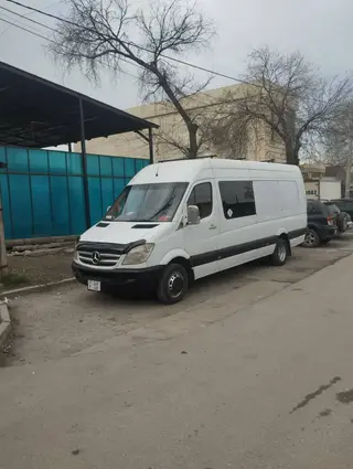 Легкий грузовик, Mercedes-Benz, Б/у