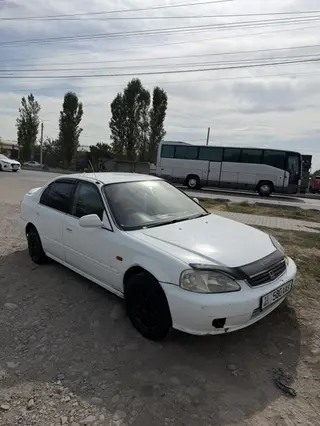Honda Civic: 1999 г., 1.5 л, Автомат, Бензин, Седан