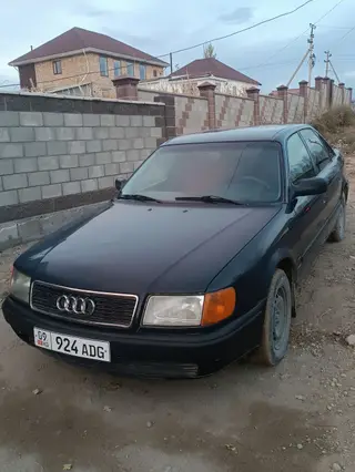 Audi 100: 1990 г., 2 л, Механика, Бензин, Седан