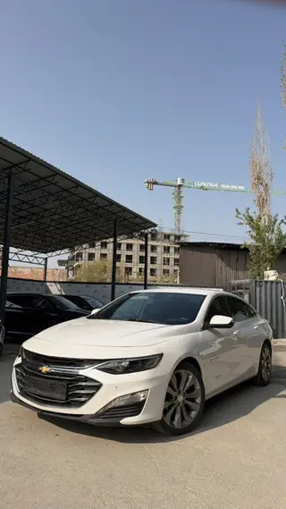 Chevrolet Malibu: 2021 г., 2 л, Автомат, Бензин, Седан