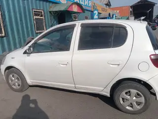 Daihatsu : 2000 г., 1.3 л, Автомат, Бензин, Хэтчбэк
