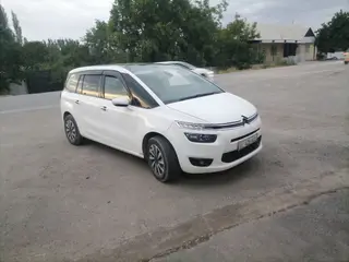 Citroen Grand C4 Picasso: 2017 г., Механика, Дизель, Минивэн