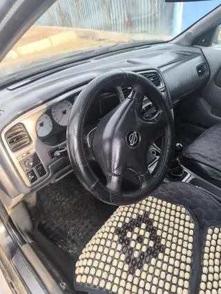 Nissan Primera: 2001 г., 1.8 л, Механика, Универсал
