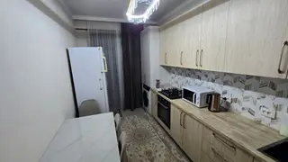 2 комнаты, 70 м², Джал-29 Элитка, 3 этаж, Евроремонт