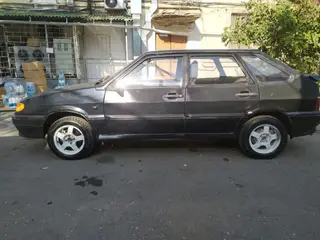ВАЗ (ЛАДА) 2114: 2004 г., 1.5 л, Механика
