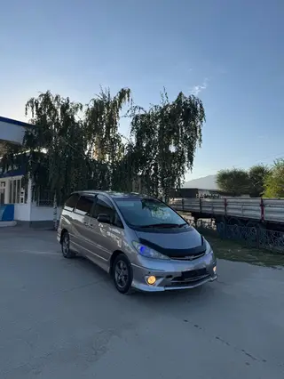 Toyota Estima: 2003 г., 2.4 л, Автомат, Газ, Минивэн