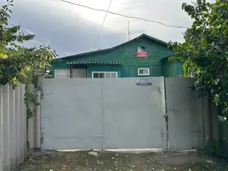 Дом с участком в частном секторе зэФффѳ ПРОДАЁТСЯ ДОМ В КАРАКОЛЕ