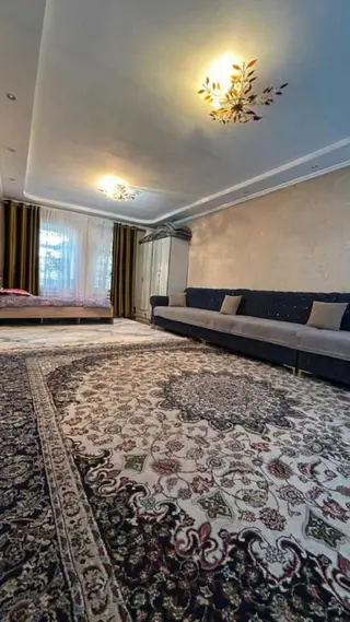 2 комнаты, 66 м², 5 соток, Бишкек, Пишпек Собственник