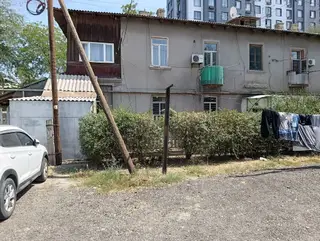 3 комнаты, 76 м², Пишпек Газ, Электричество, Канализация
