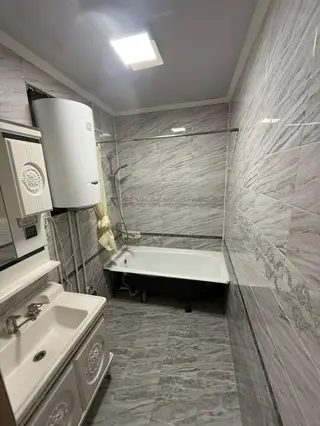 3 комнаты, 109 м², Тунгуч мкр 105 серия, 3 этаж, Свежий ремонт