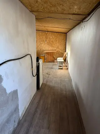 Кызыл Аскер жактан квартира берилет тел 0709233136