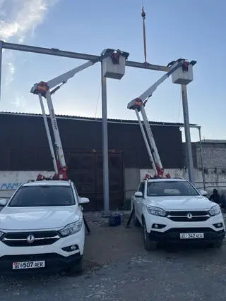 Услуги автовышки 12 м для фасадных и монтажных работ