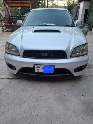 Subaru Legacy: 2001 г., 2 л, Бензин, Седан
