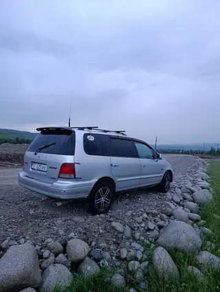 Honda Shuttle: 1999 г., 2.3 л, Автомат, Бензин, Универсал