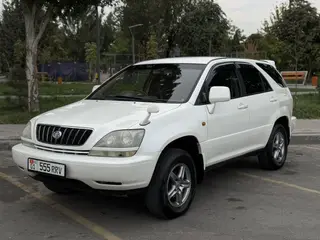 Toyota Harrier: 2002 г., 2.4 л, Автомат, Бензин, Кроссовер