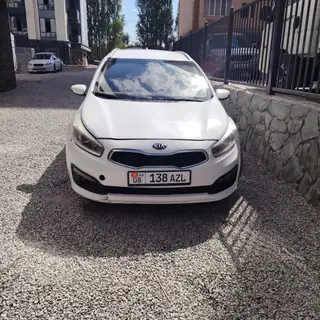 Kia Ceed: 2017 г., 1.6 л, Автомат, Бензин, Универсал