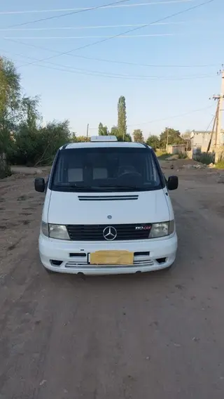 Mercedes-Benz Vito: 2003 г., 2.2 л, Механика, Дизель, Минивэн