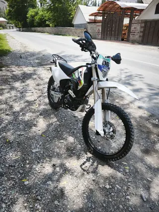 Продам мотоцикл Эндуро 300 куб