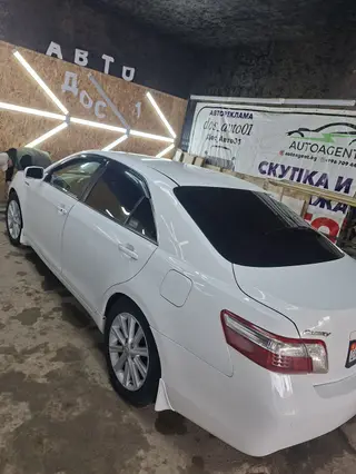 Toyota Camry: 2009 г., Автомат, Бензин, Седан