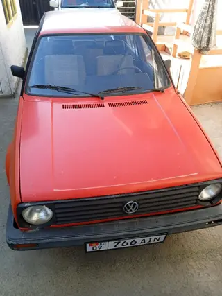 Volkswagen Golf: 1985 г., 1.6 л, Механика, Дизель, Хэтчбэк