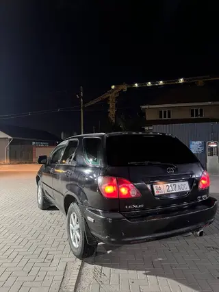 Lexus RX: 1999 г., 3 л, Автомат, Бензин, Кроссовер