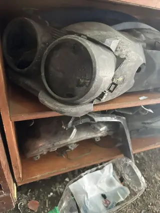 Продаю запчасти и пластики на скутера танк, самурай макси так же