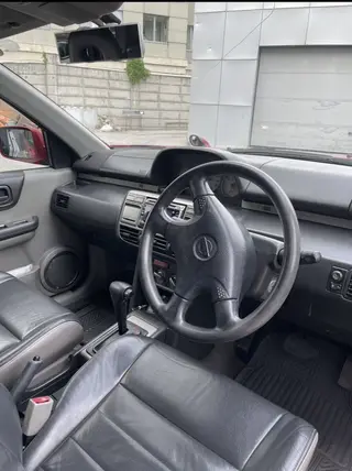 Nissan X-Trail: 2002 г., 2 л, Автомат, Бензин, Кроссовер