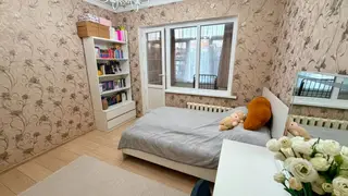 2 комнаты, 48 м², Мега Комфорт ТЦ 105 серия, 5 этаж, Евроремонт