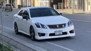Toyota Crown: 2008 г., 3.5 л, Вариатор, Бензин, Седан