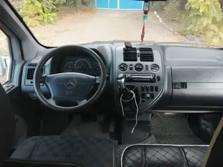 Mercedes-Benz Vito: 1999 г., 2.2 л, Газ, Минивэн
