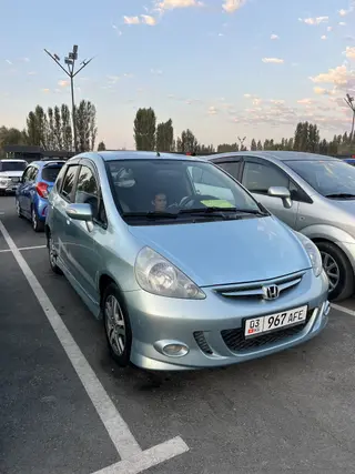 Honda Jazz: 2008 г., 1.5 л, Автомат, Бензин, Хэтчбэк