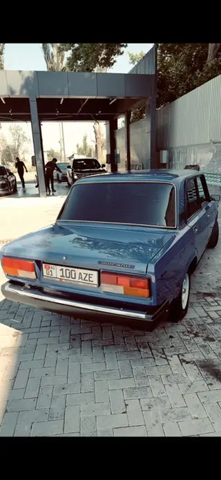 ВАЗ (ЛАДА) 2107: 2003 г., Седан