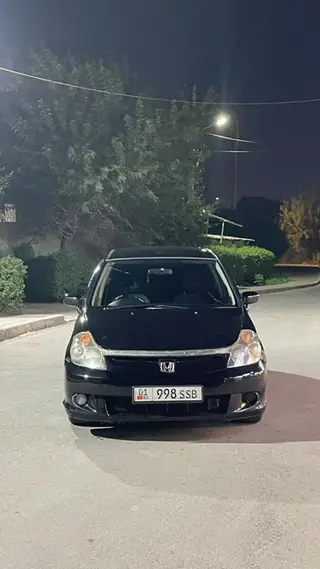 Honda Stream: 2004 г., 1.7 л, Автомат, Бензин, Минивэн